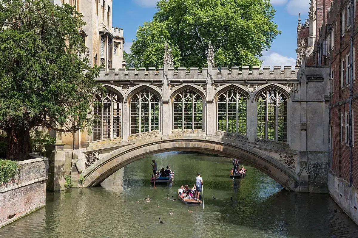 Bridge of Sighs — Landmark, City Centre, Cambridge