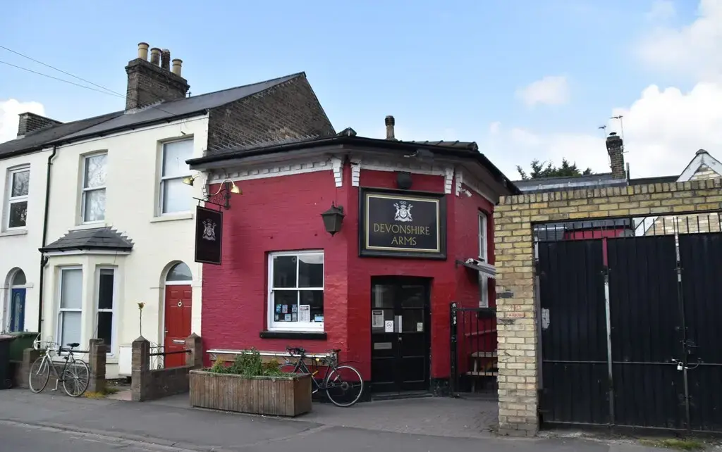 Devonshire Arms — Pub, Petersfield, Cambridge